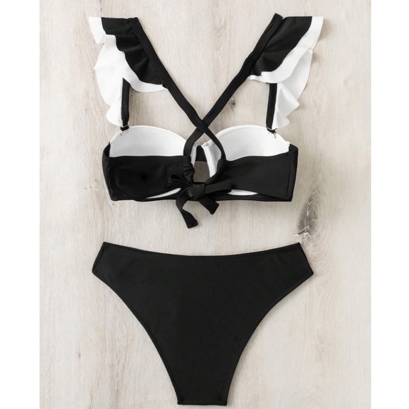 Color Block Ruffle Detail Padded beach Bikini - Picture 4 of 4